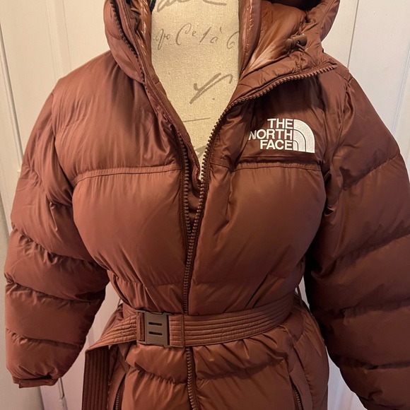 North Face Puffer. Brand New. Never Worn. - Picture 3 of 14